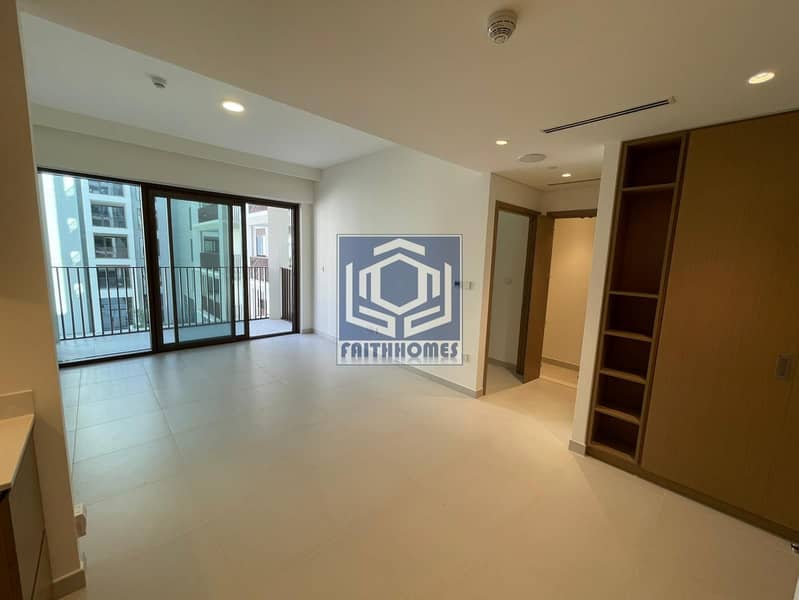 BEACHFRONT LUXURY LIVING AT CREEK HARBOUR - Image 6