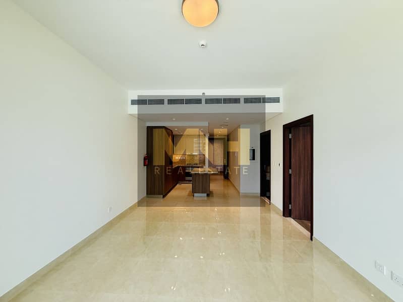 Community View | Unfurnished | Ready to Move-in - Image 8