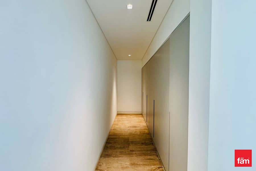 10min from Downtown|Luxury Villa| Motivated Seller - Image 17