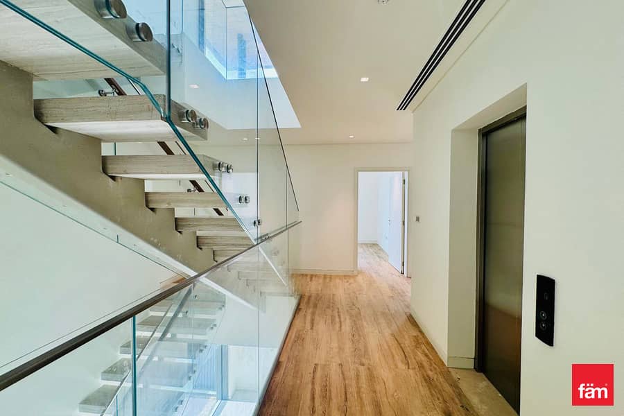 10min from Downtown|Luxury Villa| Motivated Seller - Image 18