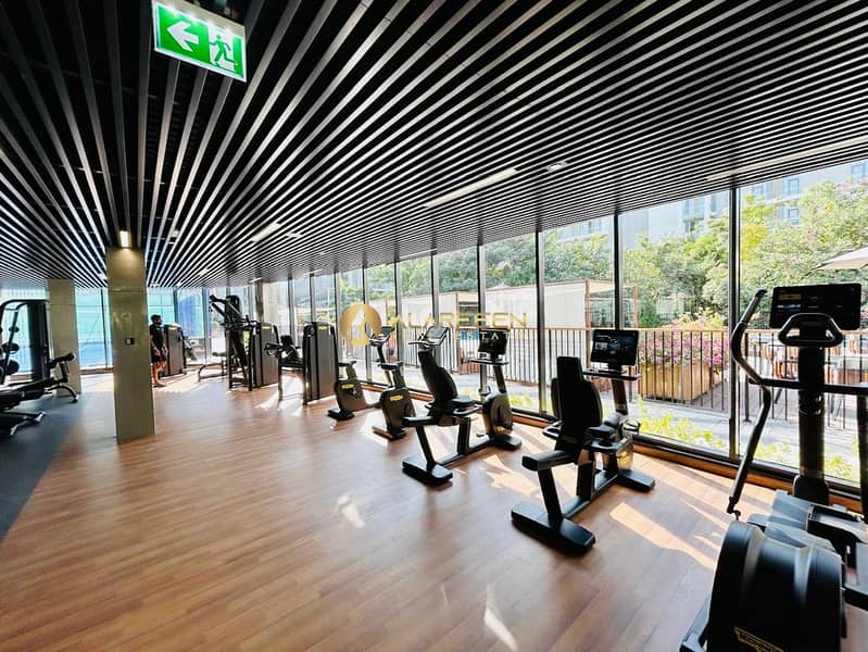 Prime Location | Studio | Modern Design | Spacious - Image 9