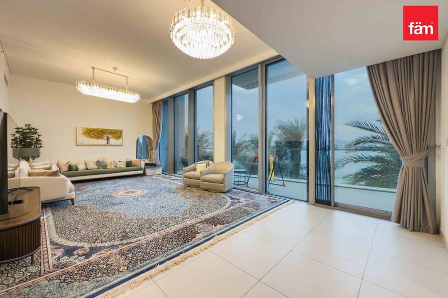 Sea and Burj Khalifa View| Unique Layout| Duplex