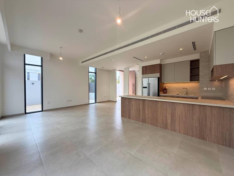 4 Bed G+1 | Easy access | Close to Amenities