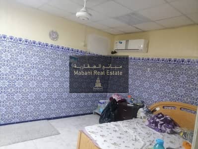 4 Schlafzimmer Villa zum zum Verkauf in Al Qadisiya, Sharjah - 1e889fcf-c3da-4833-b40f-6fd99ac195f4. jpg 4 Schlafzimmer Villa zum zum Verkauf in Al Qadisiya, Sharjah - 1e889fcf-c3da-4833-b40f-6fd99ac195f4. jpg