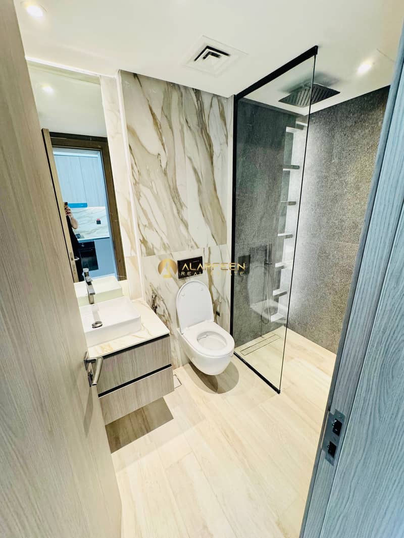 Studio Apartment | Brand New | Modern Design - Image 6