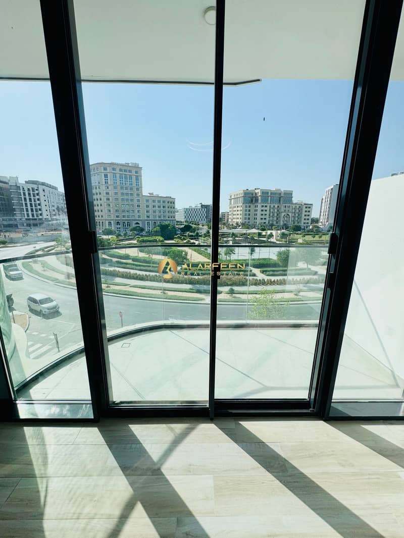 Studio Apartment | Brand New | Modern Design - Image 9