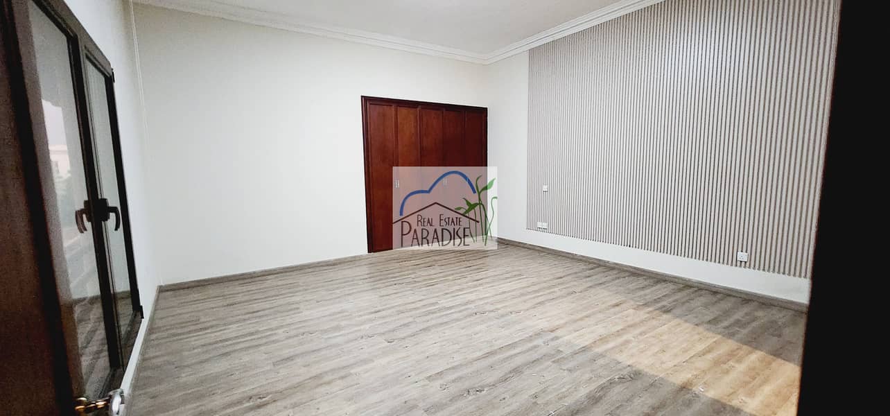 available semi independent 4 Bedroom all Master bedrooms/Maid Room/ Living & dinning/private back lawn swimming pool/4parking space/for rent in mirdif - Image 16