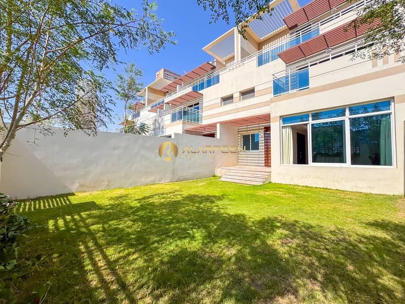 Community View | Prime Location | Spacious Villa - Image 11