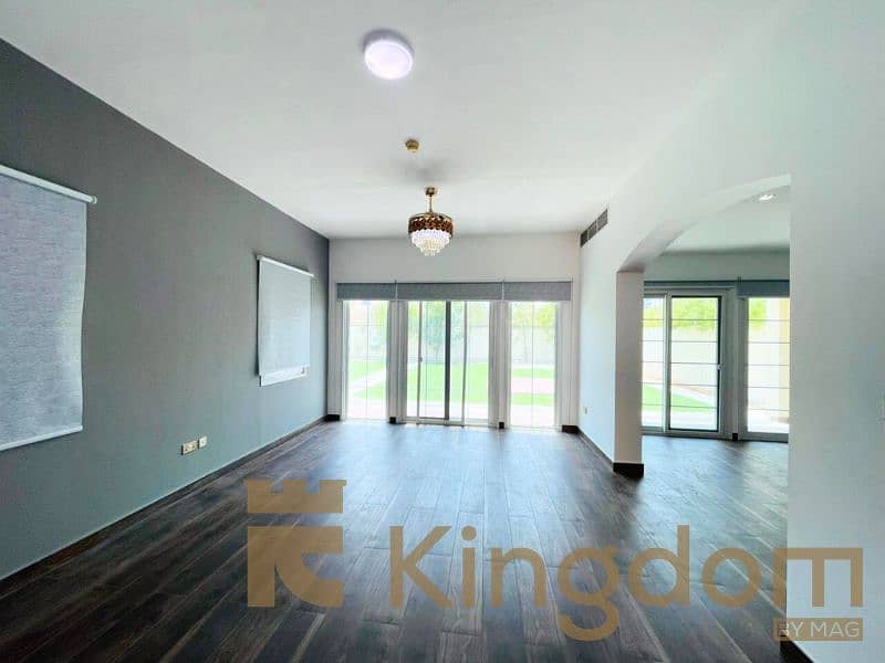 Premium 4BR Villa | Landscaped Garden | Single Row