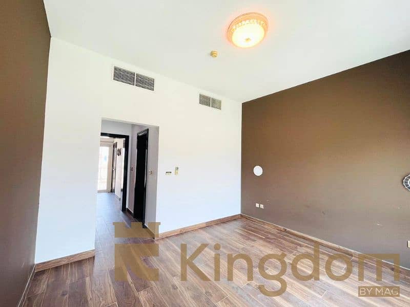 Premium 4BR Villa | Landscaped Garden | Single Row - Image 18