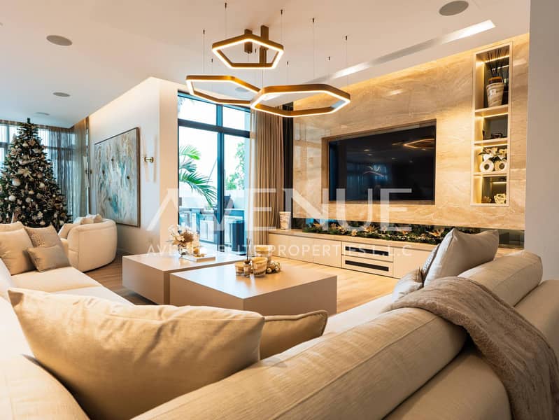 Exquisite Villa | Beach Front Living | Vacant - Image 6