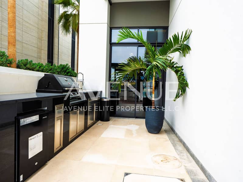 Exquisite Villa | Beach Front Living | Vacant - Image 21