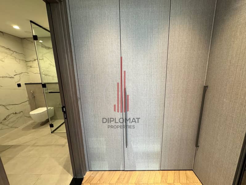 Brand New | Spacious | Amazing View - Image 7