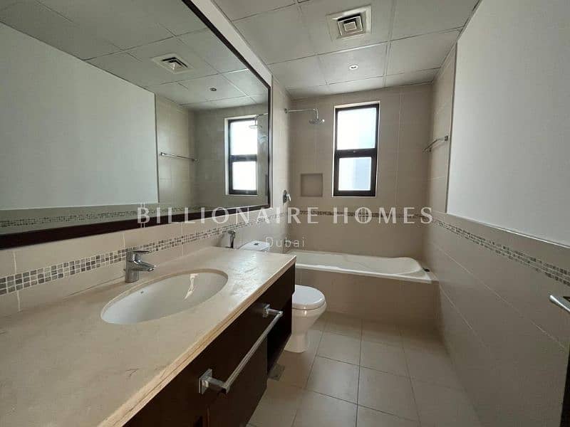 Vacant on Transfer| Big Plot | Single Row - Image 10