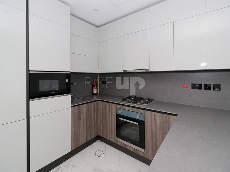 Ready To Move In | Luxury Living | Community View