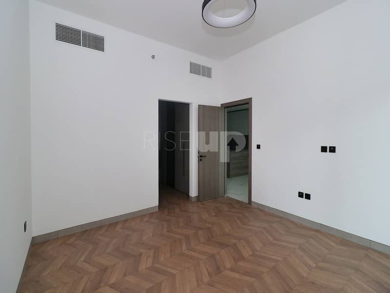 Ready To Move In | Luxury Living | Community View - Image 9