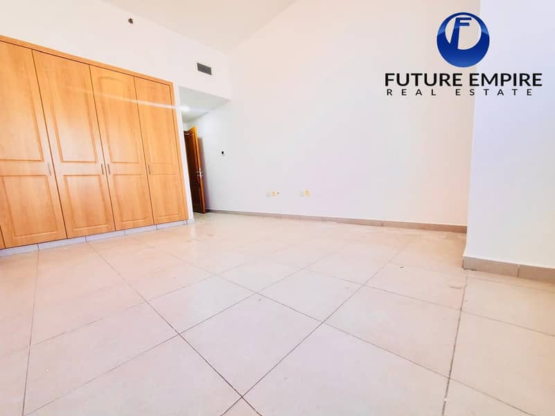 Chiller Free | Luxurious 2BHK | Maid's Room | High Floor - Image 14