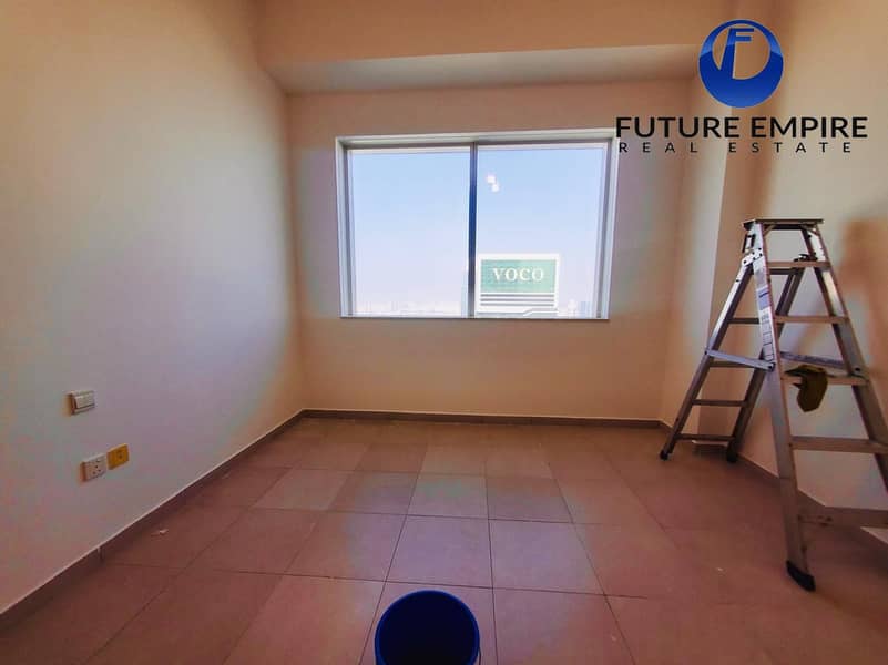 Chiller Free | Luxurious 2BHK | Maid's Room | High Floor - Image 18