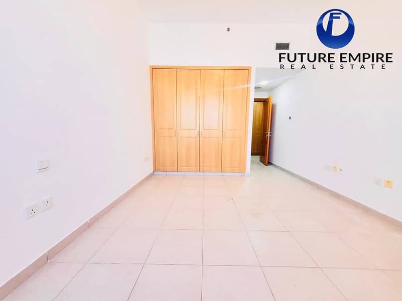 Chiller Free | Luxurious 2BHK | Maid's Room | High Floor - Image 24