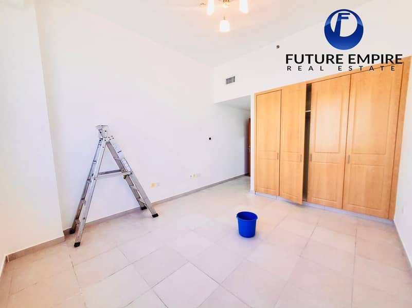 Chiller Free | Luxurious 2BHK | Maid's Room | High Floor - Image 28