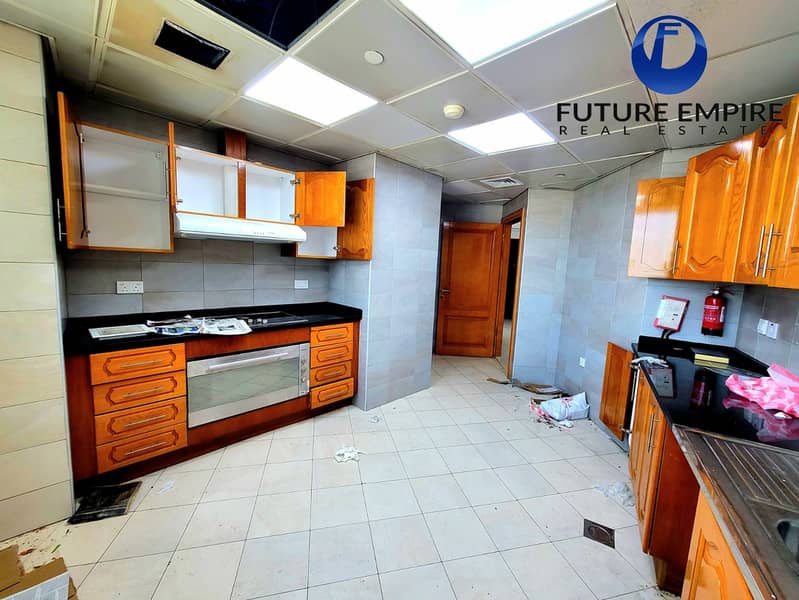 Chiller Free | Luxurious 2BHK | Maid's Room | High Floor - Image 9