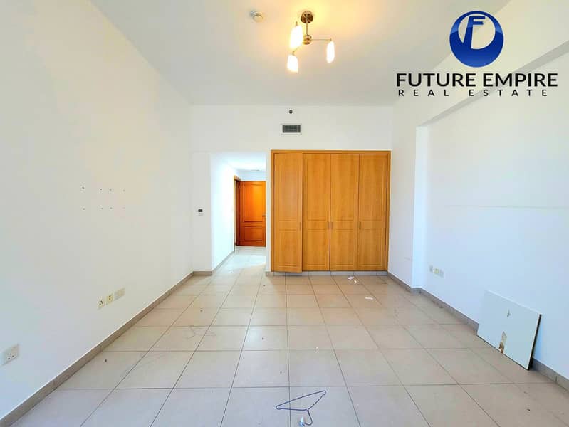 Chiller Free | Luxurious 2BHK | Maid's Room | High Floor - Image 15