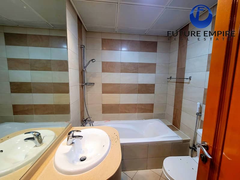 Chiller Free | Luxurious 2BHK | Maid's Room | High Floor - Image 19