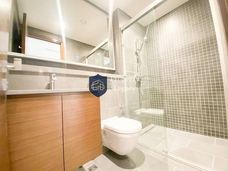 Modern Home | Pool Access | Ready to Move Now - Image 9