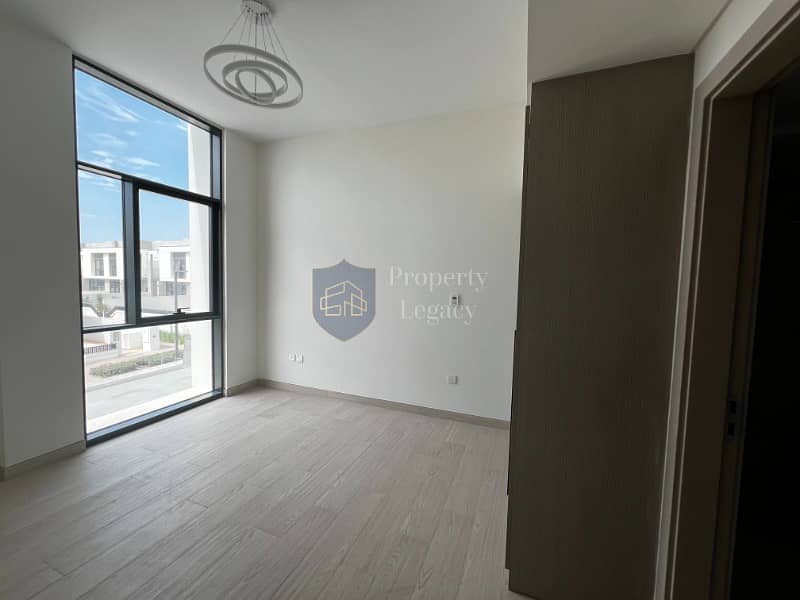 Spacious Layout | Great Community | Ready to Move - Image 7