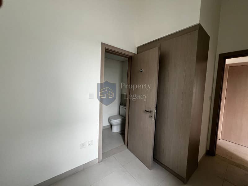 Spacious Layout | Great Community | Ready to Move - Image 13