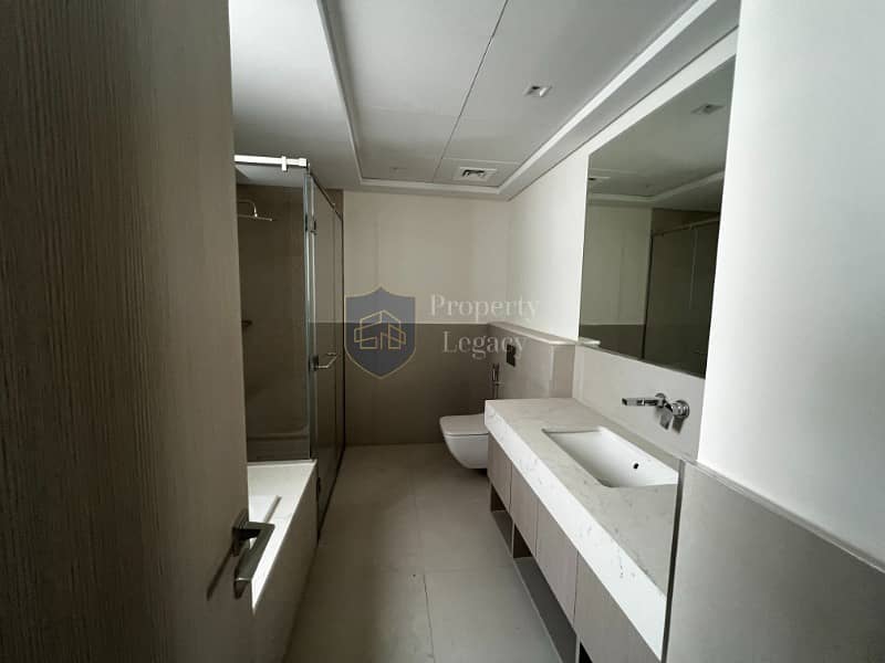 Spacious Layout | Great Community | Ready to Move - Image 14