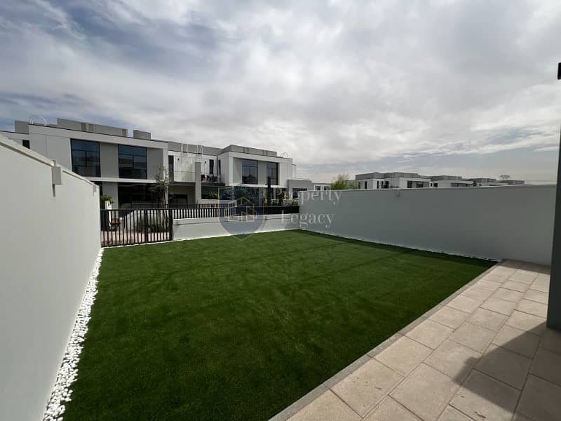 Spacious Layout | Great Community | Ready to Move - Image 15