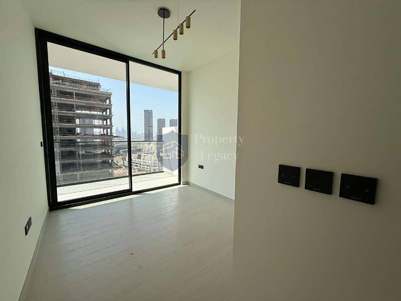 Skyline View | Prime Location | High Floor