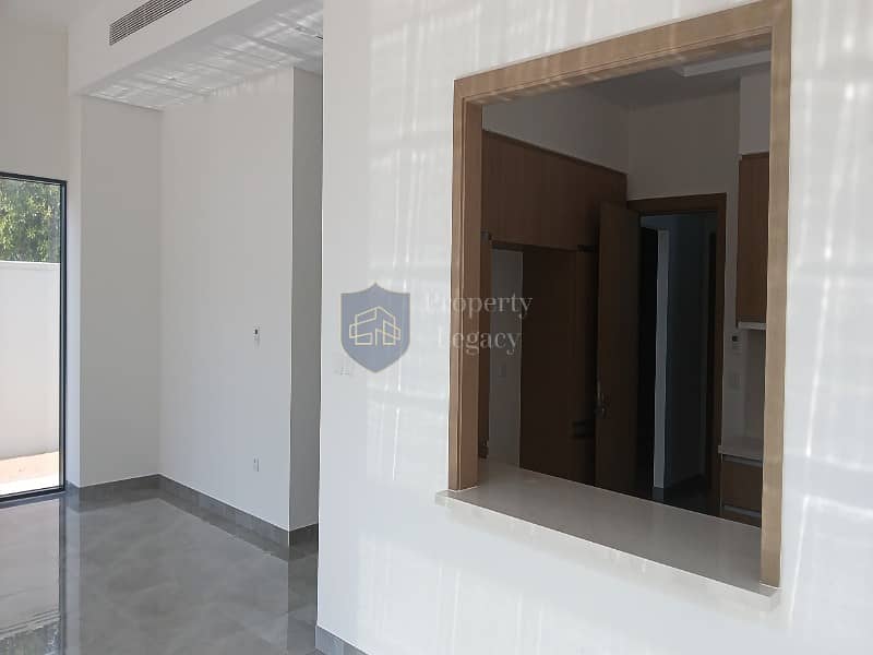 Luxury 4 BR House | Premium Location | Vacant - Image 16