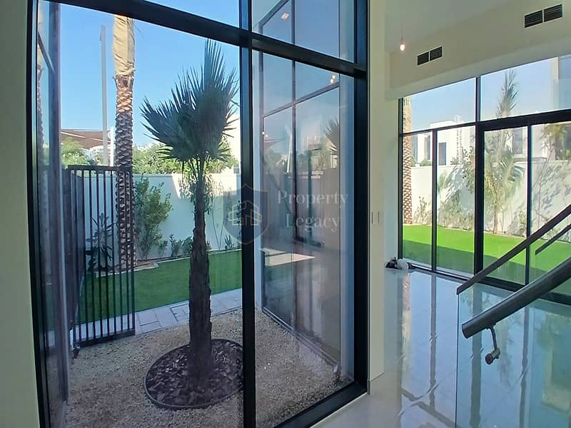 Vacant | Ready To Move In | Private Garden - Image 6