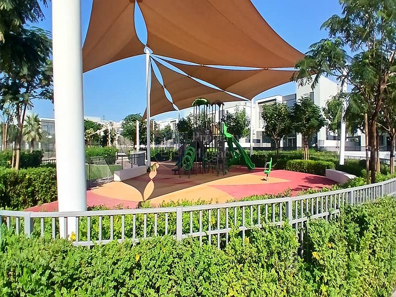 Vacant | Ready To Move In | Private Garden - Image 18