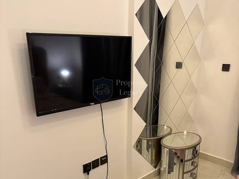 Fully Furnished | Prime Location | Large Layout