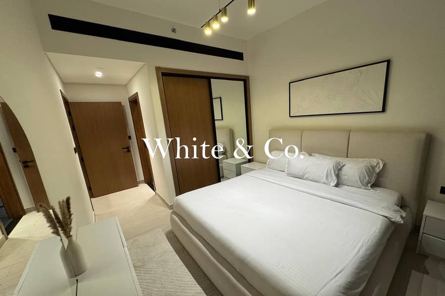 FULLY FURNISHED| PRIVATE POOL| LUXURY