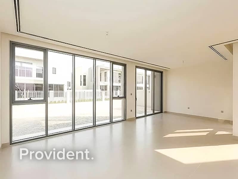 Back to Back | Vacant | Multiple Options | E3