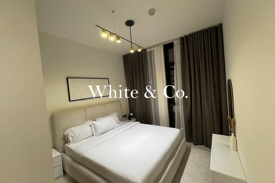 FULLY FURNISHED| PRIVATE POOL| LUXURY