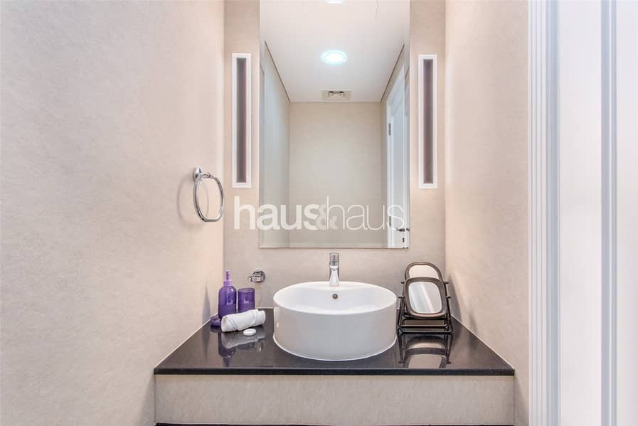 Burj Khalifa View | Upgraded | Furnished | VOT - Image 11