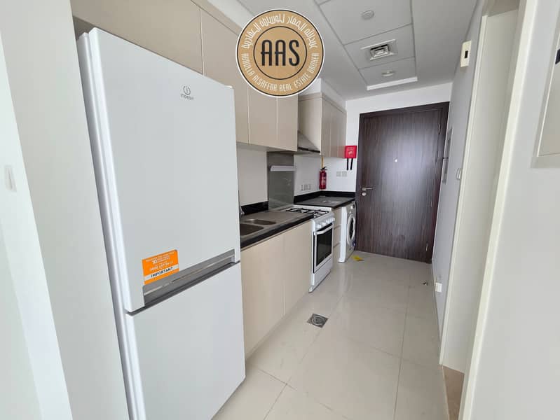 Spacious Studio Apartment With Lagoon view