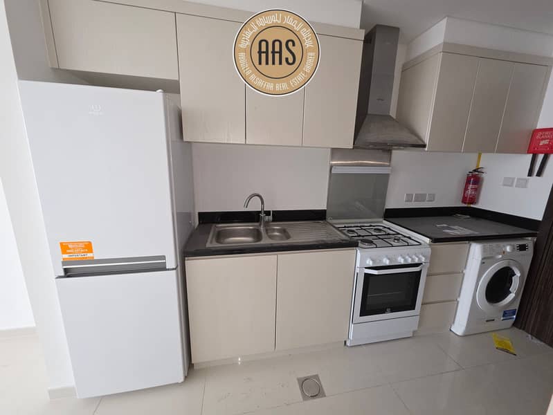 Spacious Studio Apartment With Lagoon view