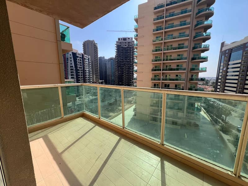 2 BEDROOM | PRIME LOCATION | FULLY FURNISHED - Image 8