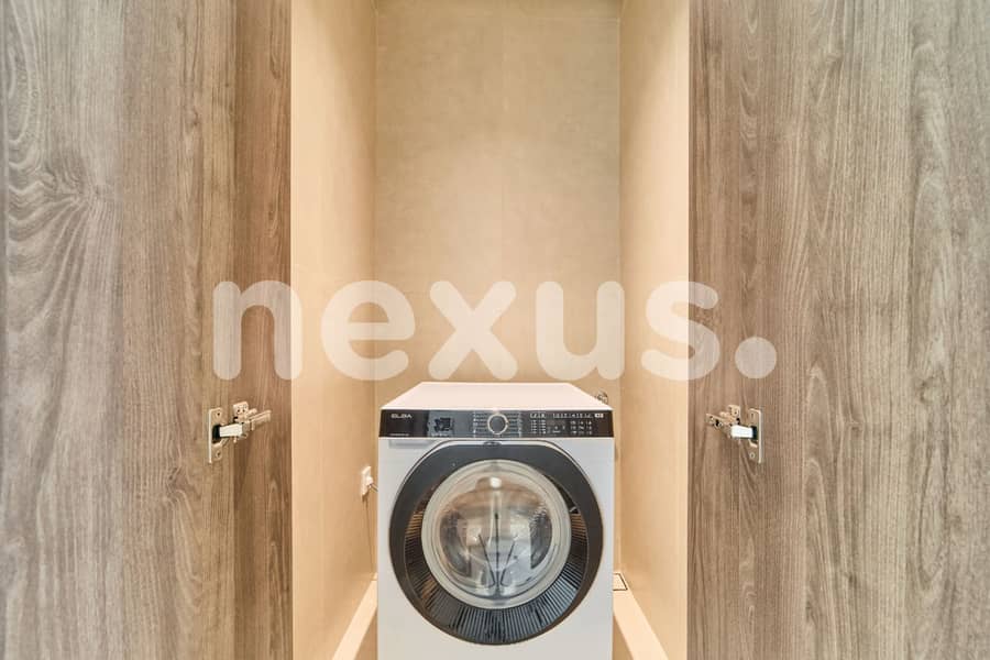 Corner Unit | Pool View | Park View - Image 16