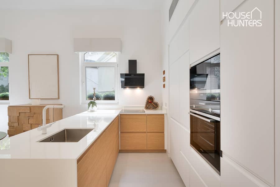 Fully Upgraded|Excellent Location|Multiple Cheques