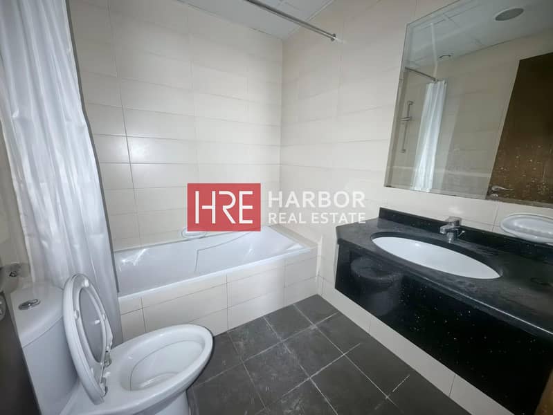 Fully Furnished Studio | With Balcony | Vacant - Image 9