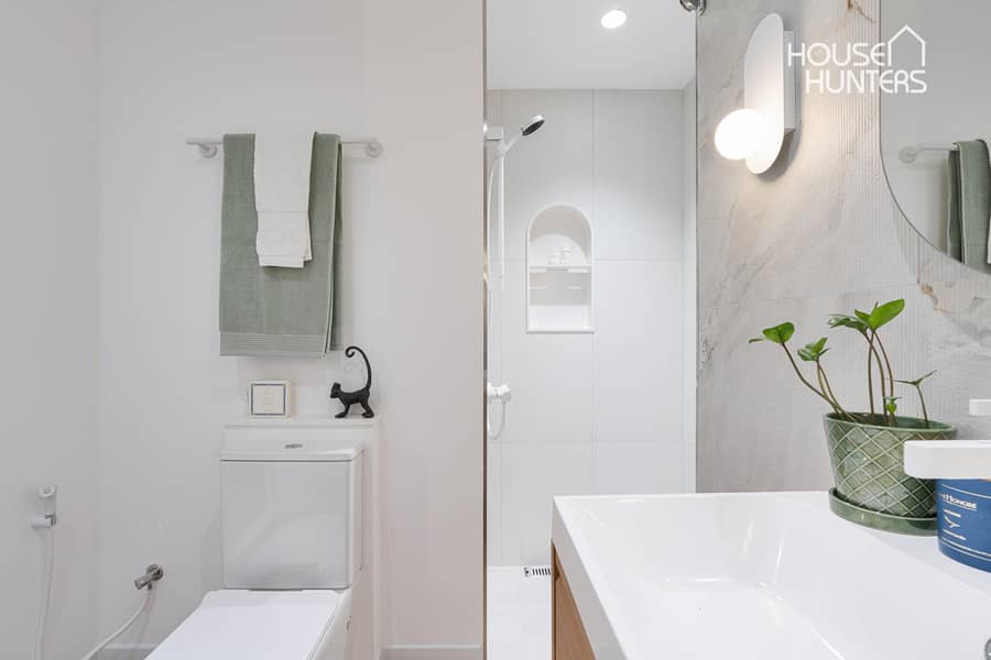 Fully Upgraded|Excellent Location|Multiple Cheques - Image 19