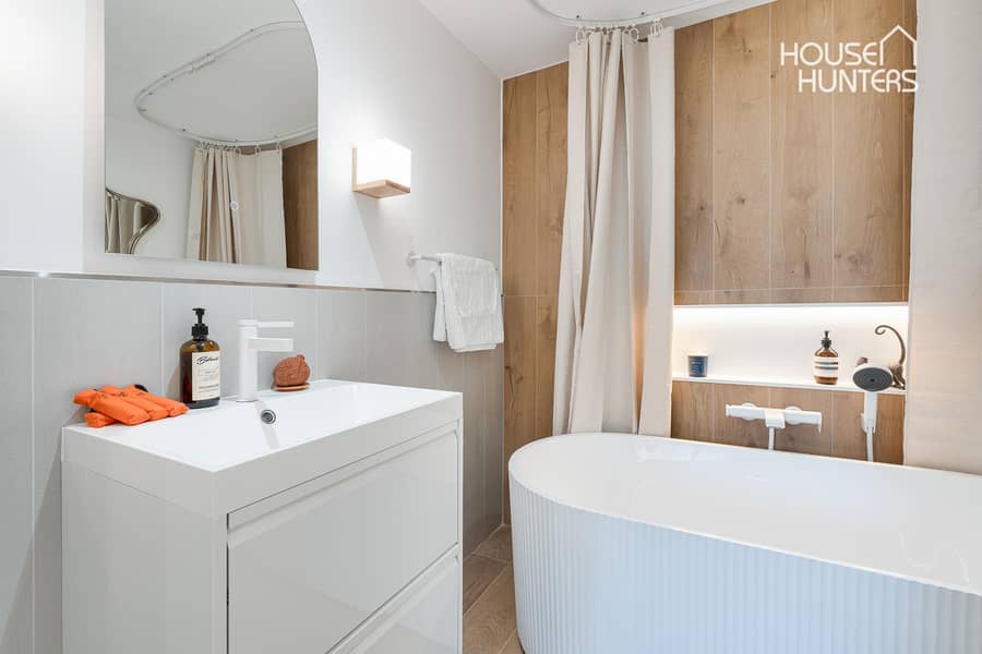 Fully Upgraded|Excellent Location|Multiple Cheques - Image 20