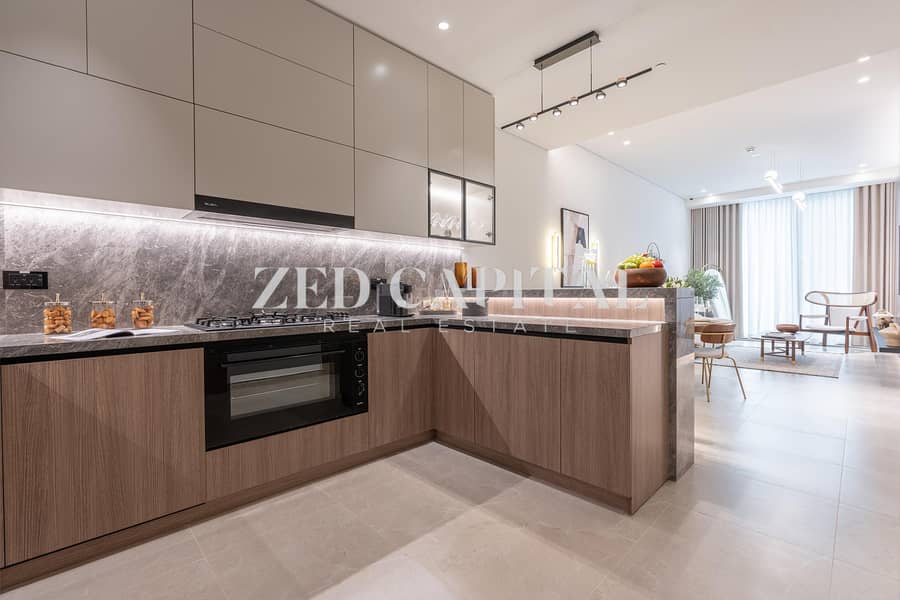 Top Floor | Resale | Park and Burj Khalifa Views - Image 7